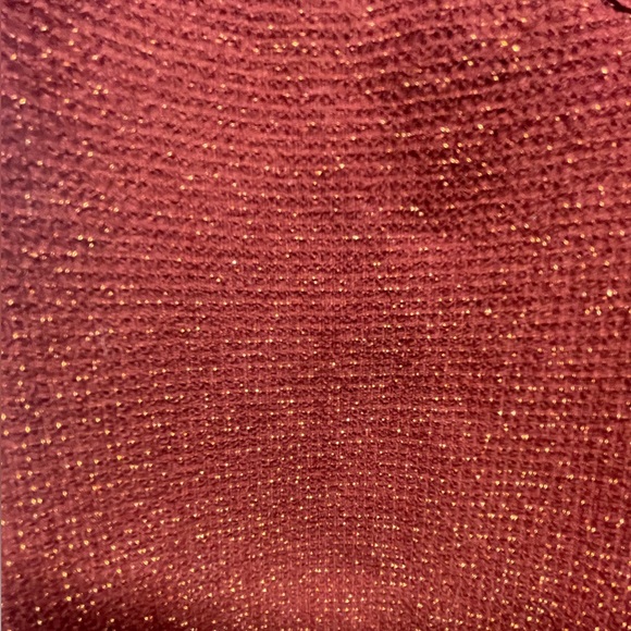 Red crop tank with gold glitter - Picture 8 of 8